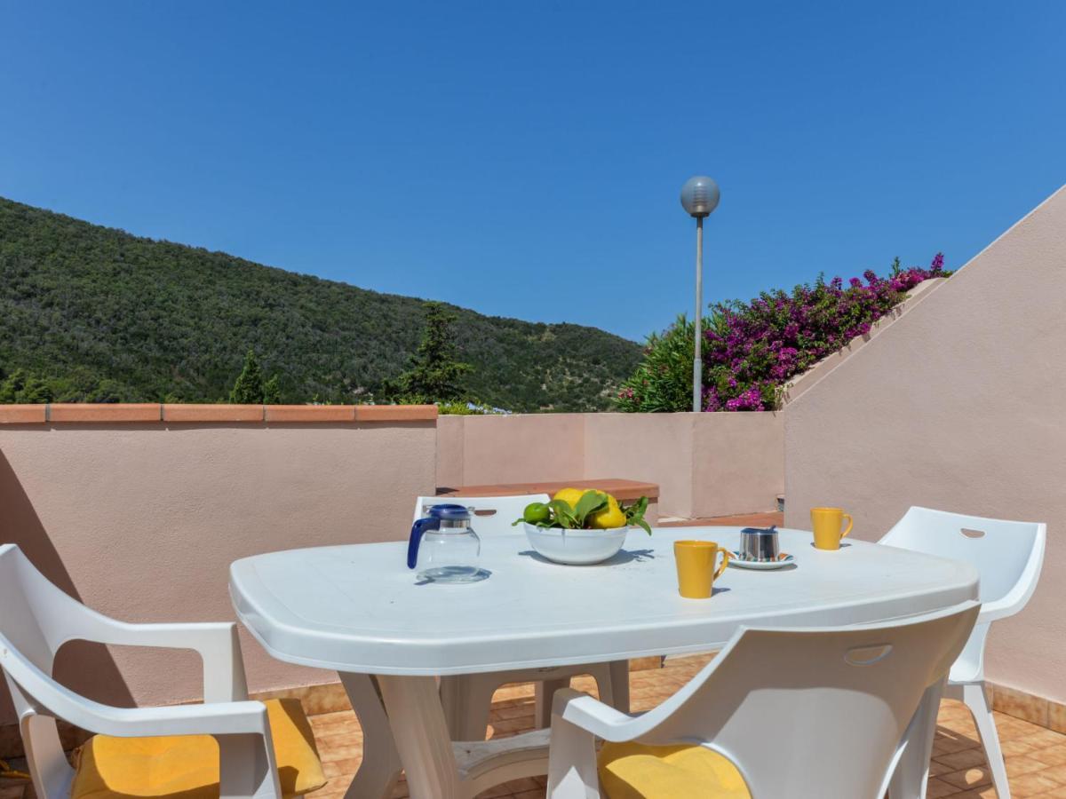 Apartment Cala Rossa-1 By Interhome Nisporto 外观 照片